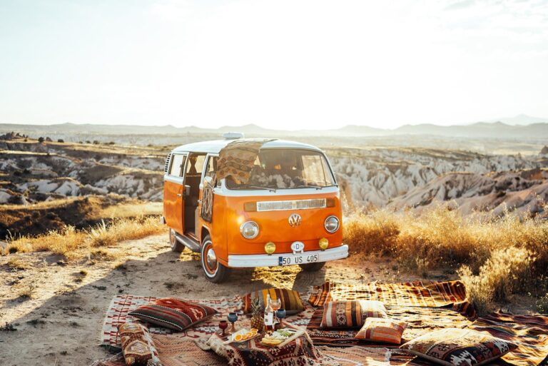 Wohnmobil bleibt im Schlamm stecken, was tun