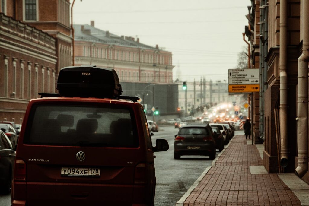 Dachbox öffnet sich während der Fahrt