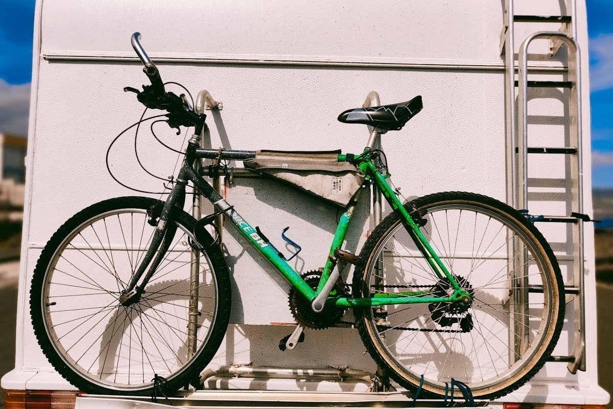 Wohnmobil-Heckträger wackelt während der Fahrt 1 Wohnmobil-Heckträger wackelt während der Fahrt