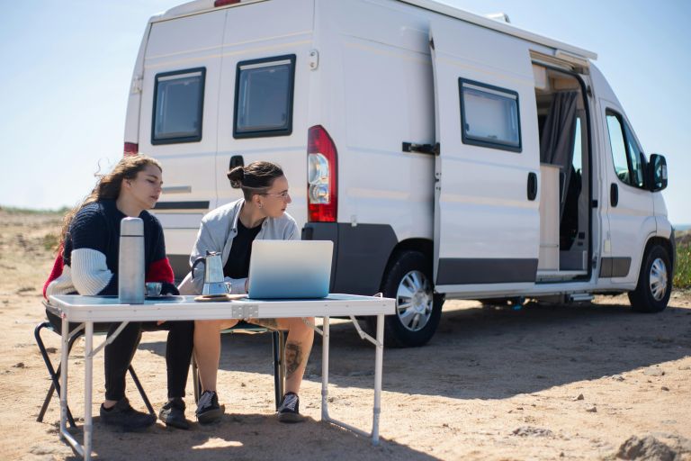 Kastenwagen-USB-Anschluss lädt nur 0,5A statt 2A